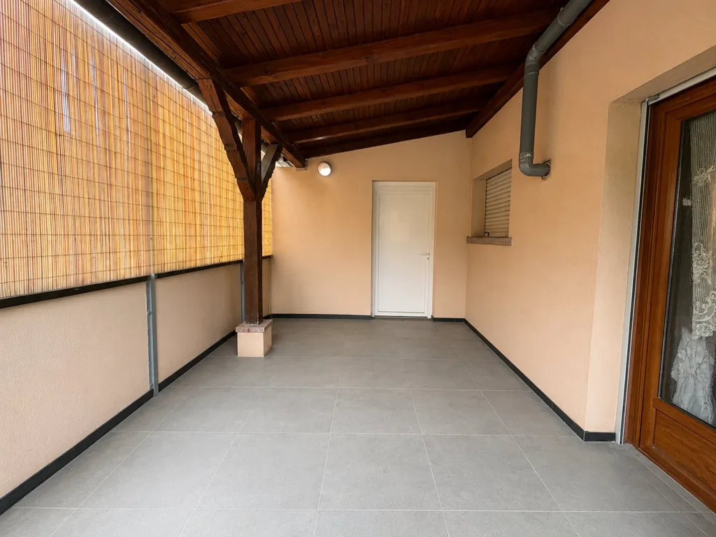 Terrazza - Detached House with Undercroft in Erstein