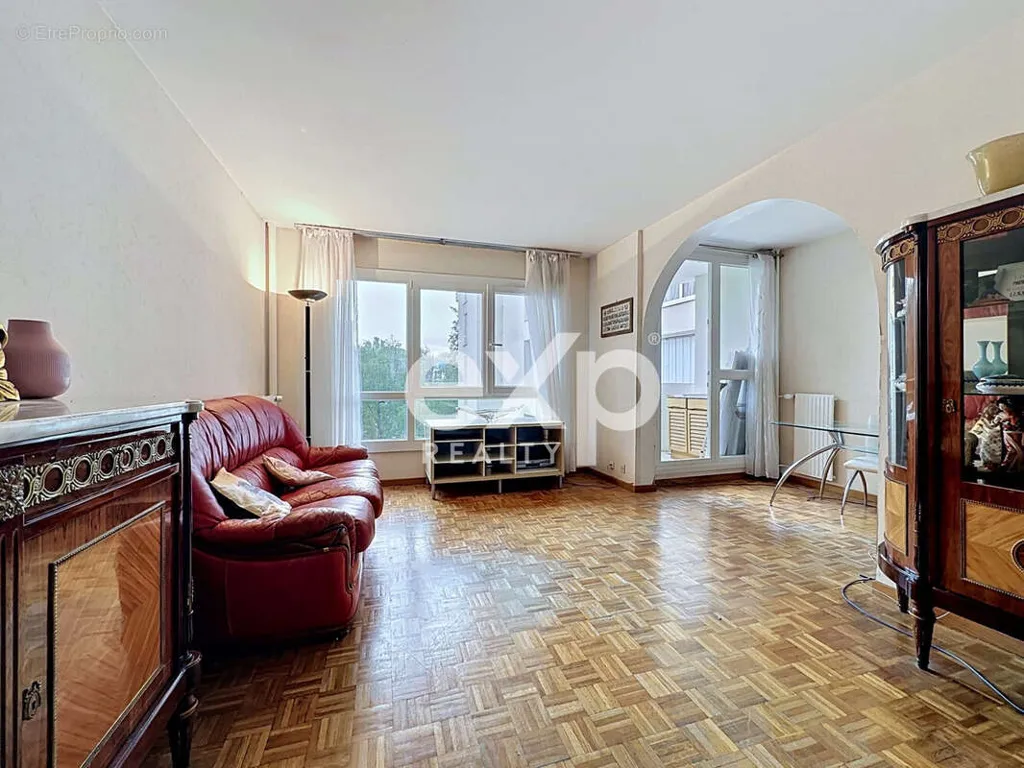 Elutuba - Apartment with Balcony near Saint-Denis Centre