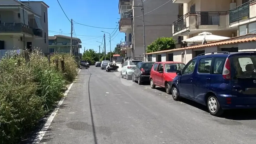 Esterno - Appartamento con terrazzo in parco ad Acerra