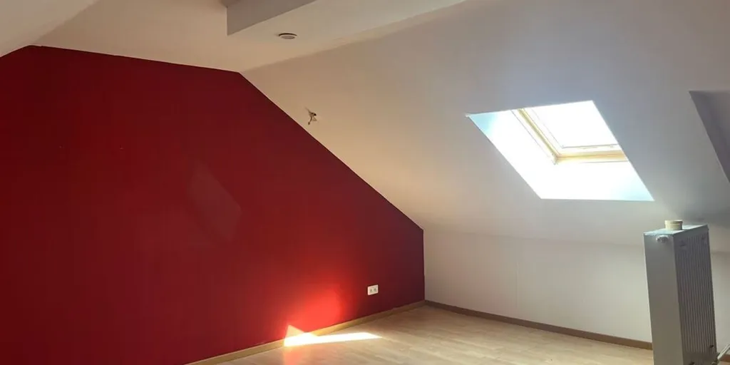 Stanze - Renovatable House with Courtyard in Borgloon