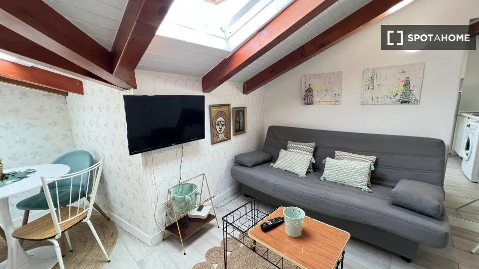 Séjour - Furnished Studio in Universidad, Madrid