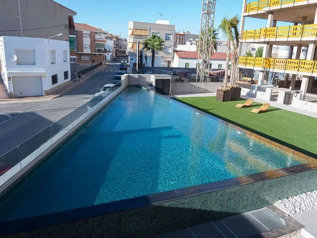 pool_area