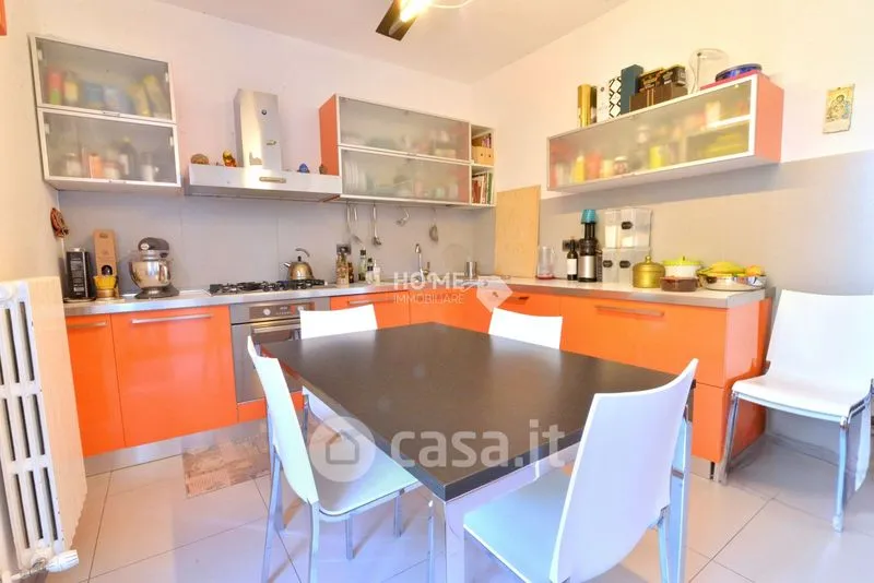 Cuisine - Apartment with Balcony in Urbisaglia