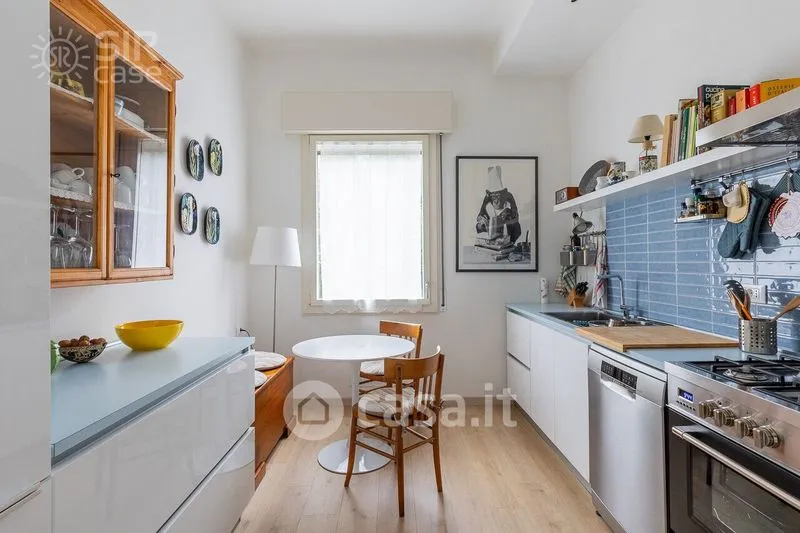 Köök - Fully Refined Apartment with Terrace in Imola