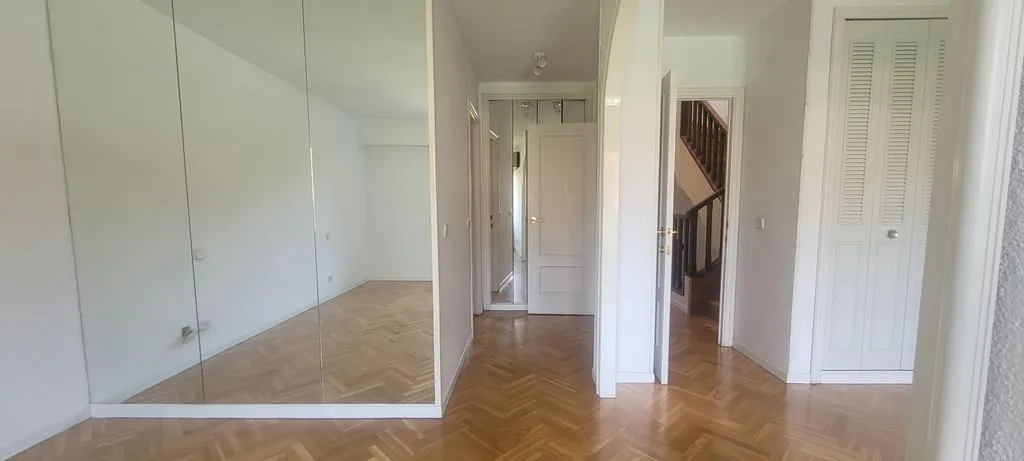 Pièces - Luxury Semidetached House with Pool in Majadahonda