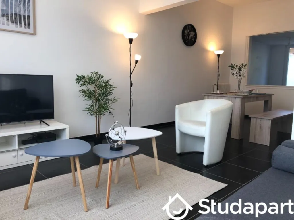 Elutuba - Shared House with Terrace in Valenciennes
