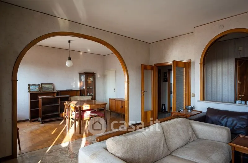 Séjour - Quadrilocale with Balcony in Mestre, Venice