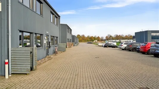 Esterno - Office Space with Good Natural Light in Odense SØ