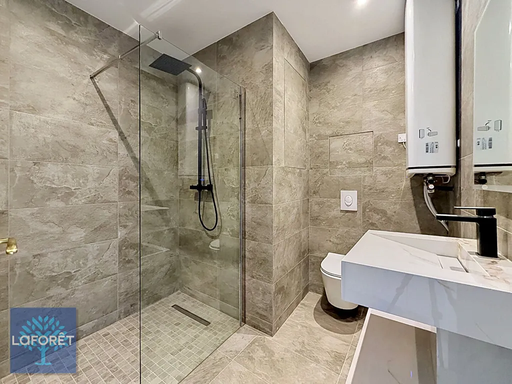 Vannitoad - Renovated 2-Bed Flat near Croisette, Cannes