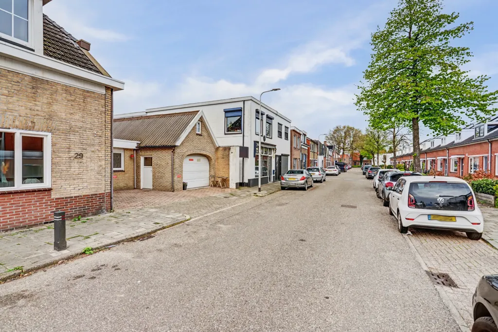 Exterior - Two-Storey House with Garden in Almelo