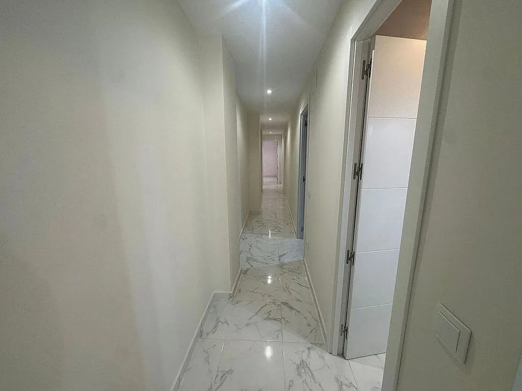 Esik - Reformed Flat with Terrace in Torrevieja Centre