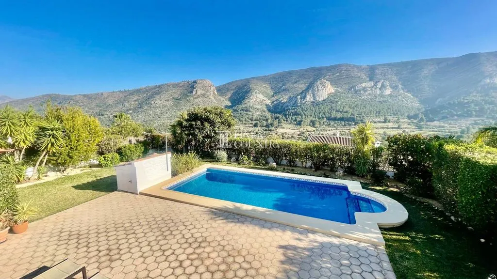 Bassein - Modern Villa with Panoramic Views in Pedreguer