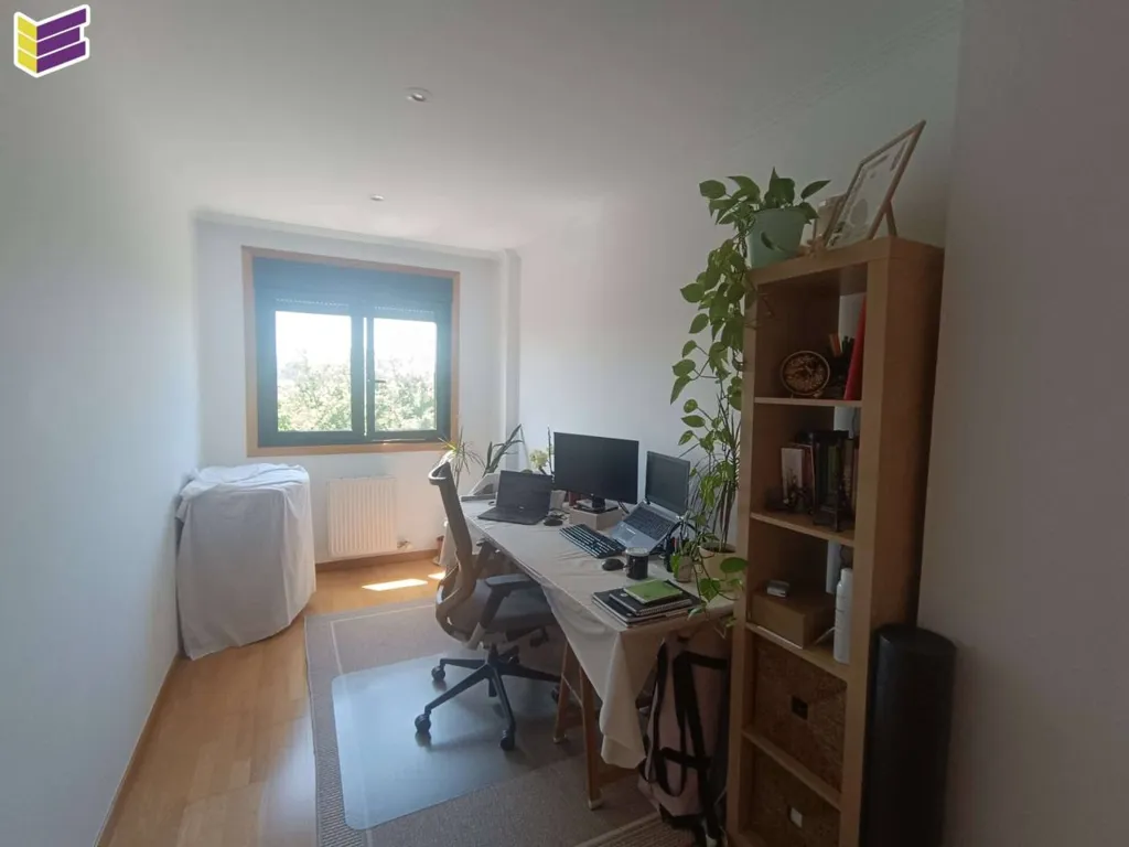 Bureau - Exterior Flat with Garden in Ponteareas