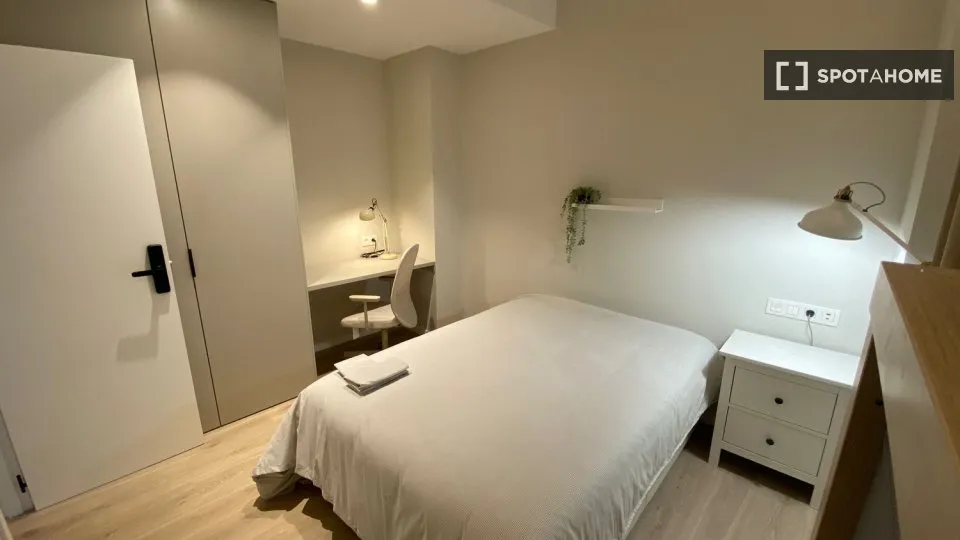 Magamistoad - Shared Flat with Lift in Niño Jesús, Madrid