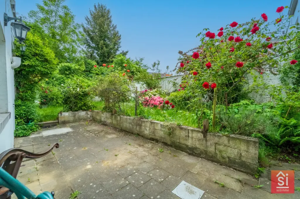 Aed - Period-Style House with Garden in Uccle