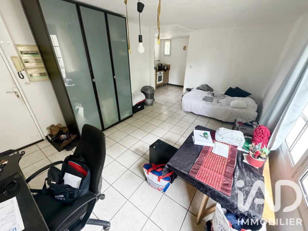 Bedrooms - 1-Bedroom Flat in Jargeau Centre