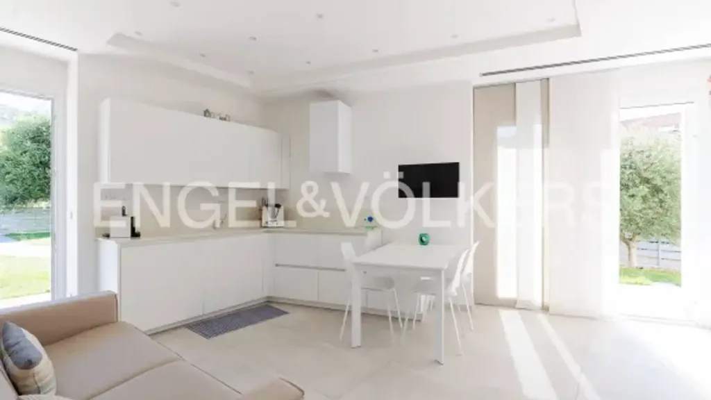 Cuisine - Riviera Villa with Sea Access in Ceriale