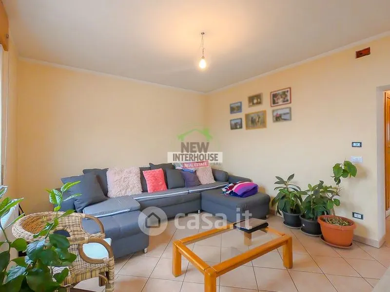 Elutuba - Rustic Townhouse with Terrace in Zuglio