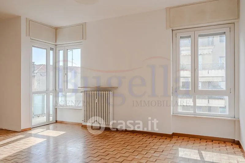 Séjour - Rear-Facing Apartment with Balcony in Cossato