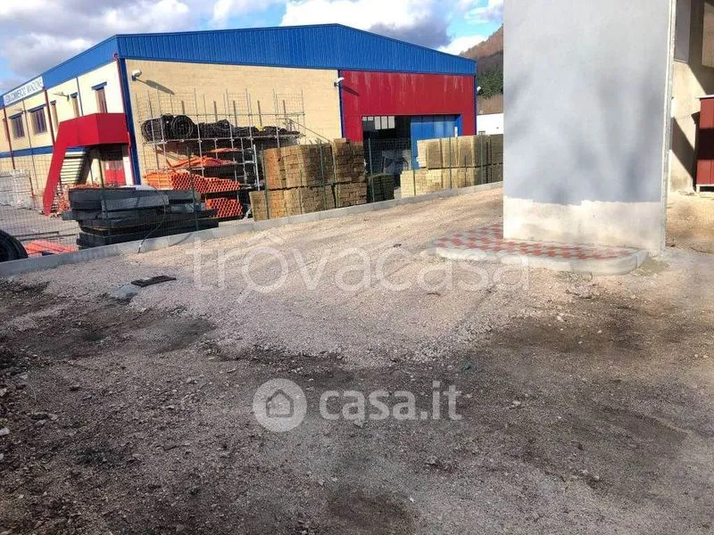 Jardin - New Industrial Unit with Dual Access in Forino
