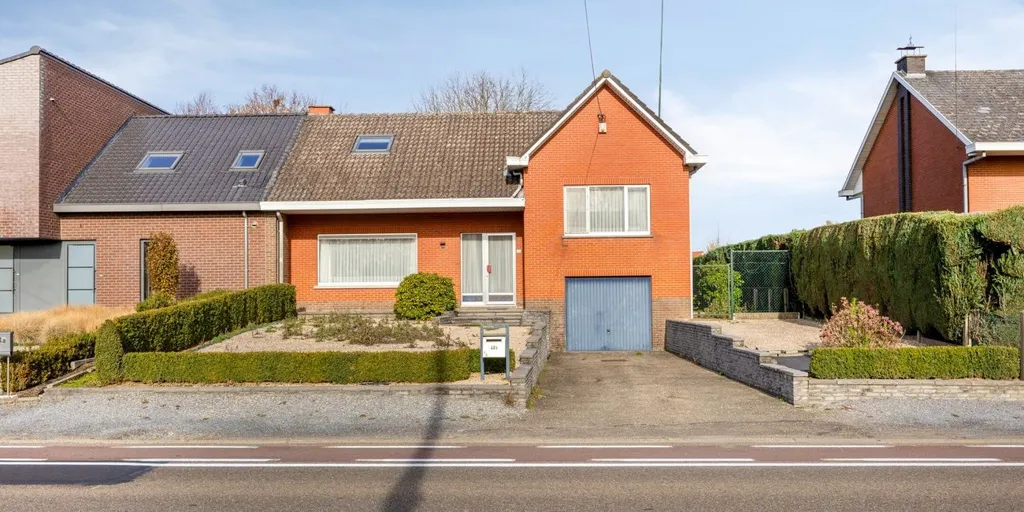 Extérieur - Maison à Rénover avec Garage à Hoepertingen