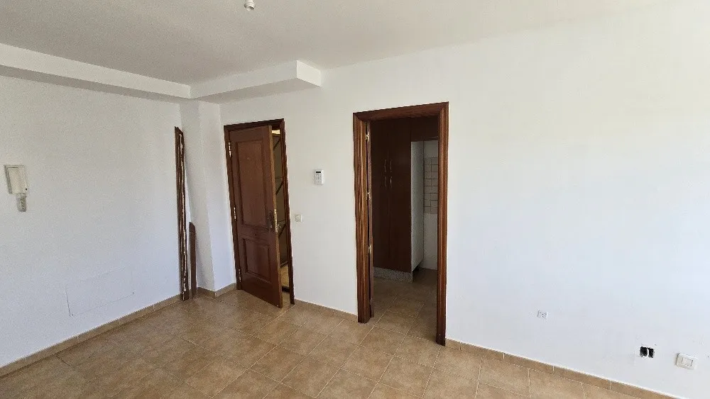 Pièces - Apartment with Storage in Arrecife, Las Palmas