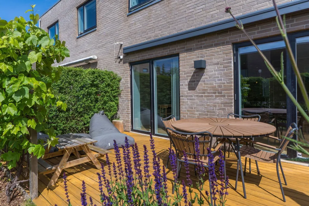 Terrazza - Terraced House with Garden in Værløse