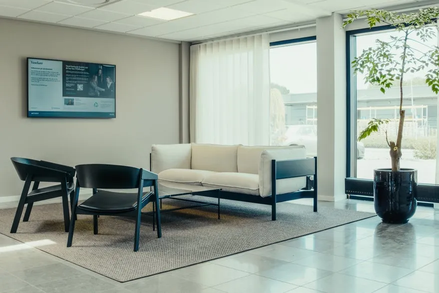 Kabinet - Modernised Office Space with Garden in Vasekær