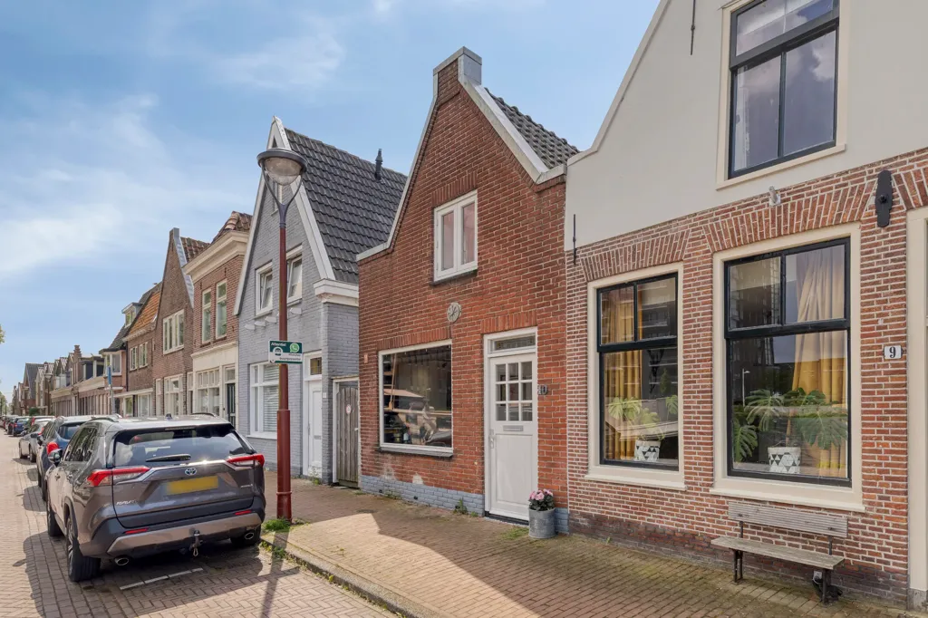 Välivaade - Characterful House with Water View in Zeglis