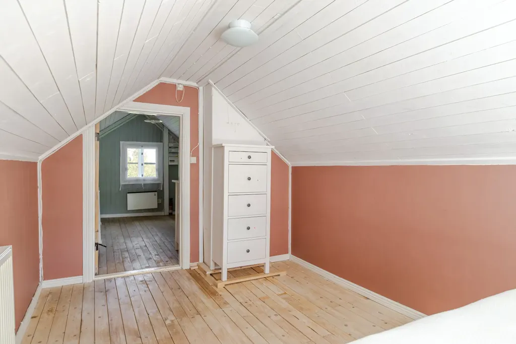 Chambres - Charming Cottage with Multiple Accommodations in Linköping