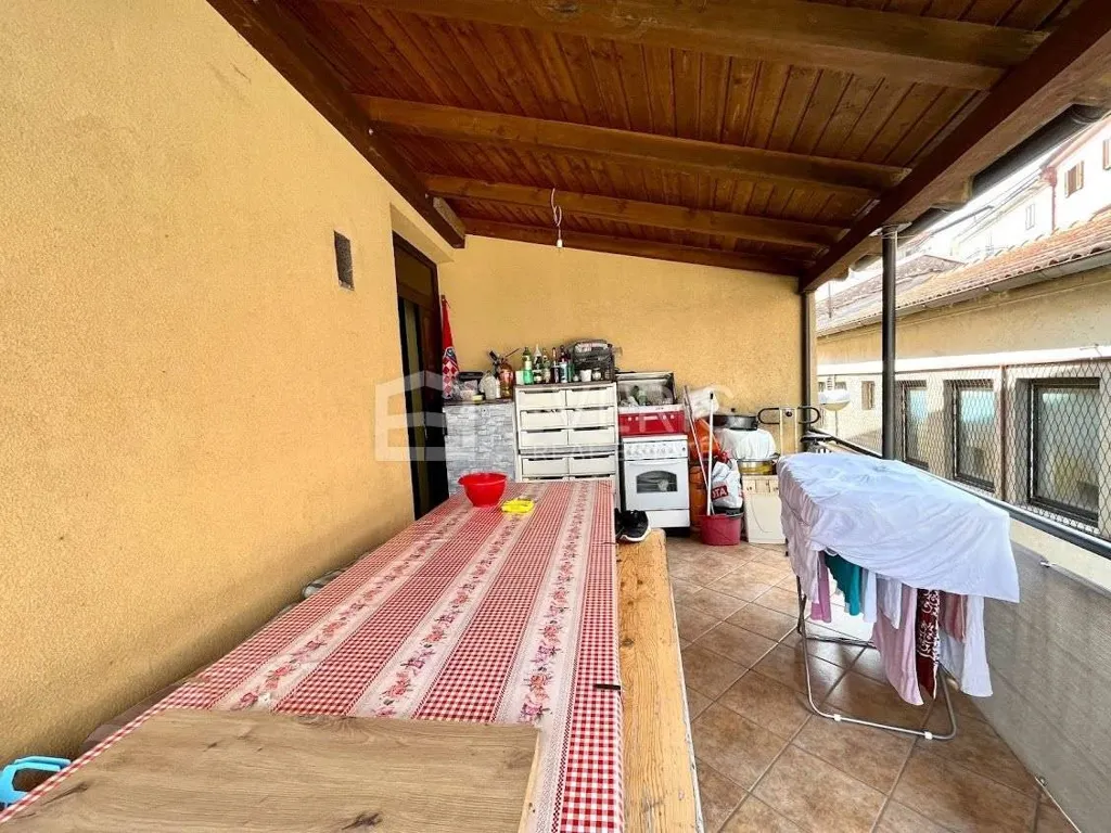 Terrasse - Apartment with Terrace in Kastav Centre