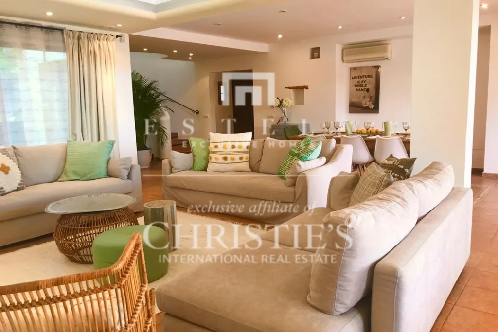 Elutuba - Villa with Pool between Ibiza and Salinas Beach