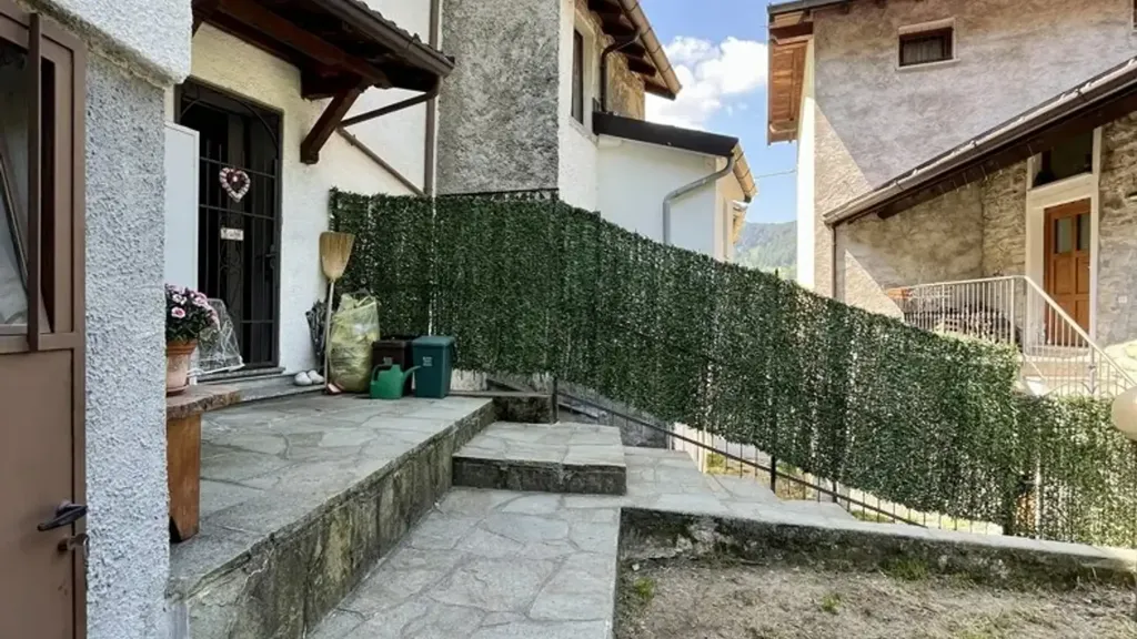 Exterior - Independent House with Garden in Valle Intelvi