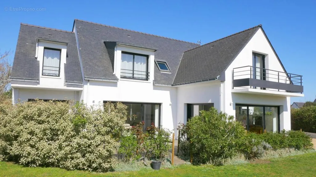 Välivaade - Contemporary House with Garden in La Baule