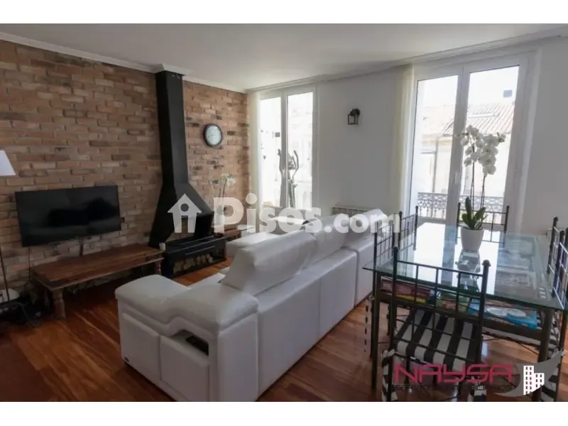 Séjour - Duplex with Balcony in Eduardo Dato Street