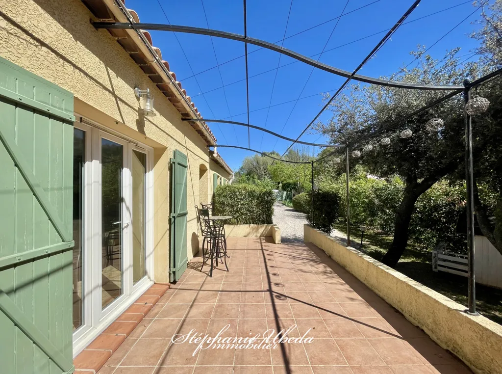 Terrasse - Maison de Plain Pied avec Piscine à Rians