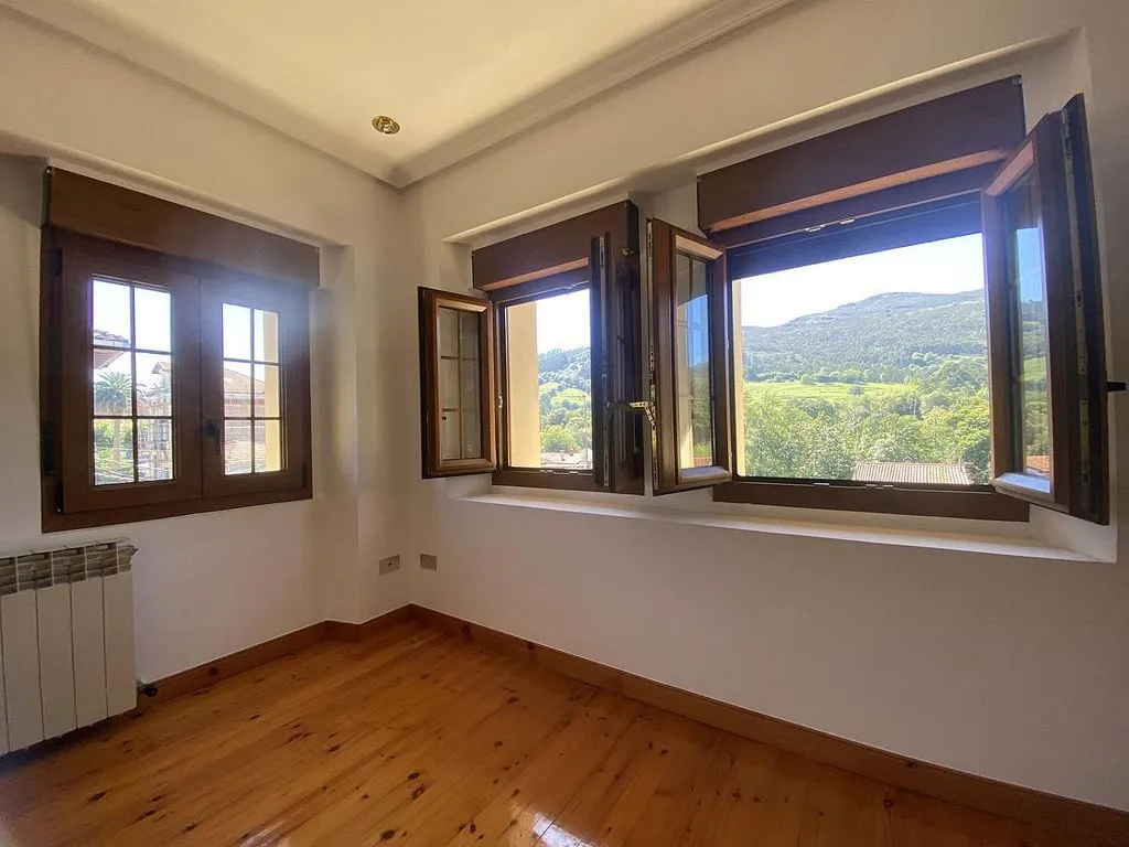 Rooms - Historic Chalet with Mountain Views in Ribadedeva