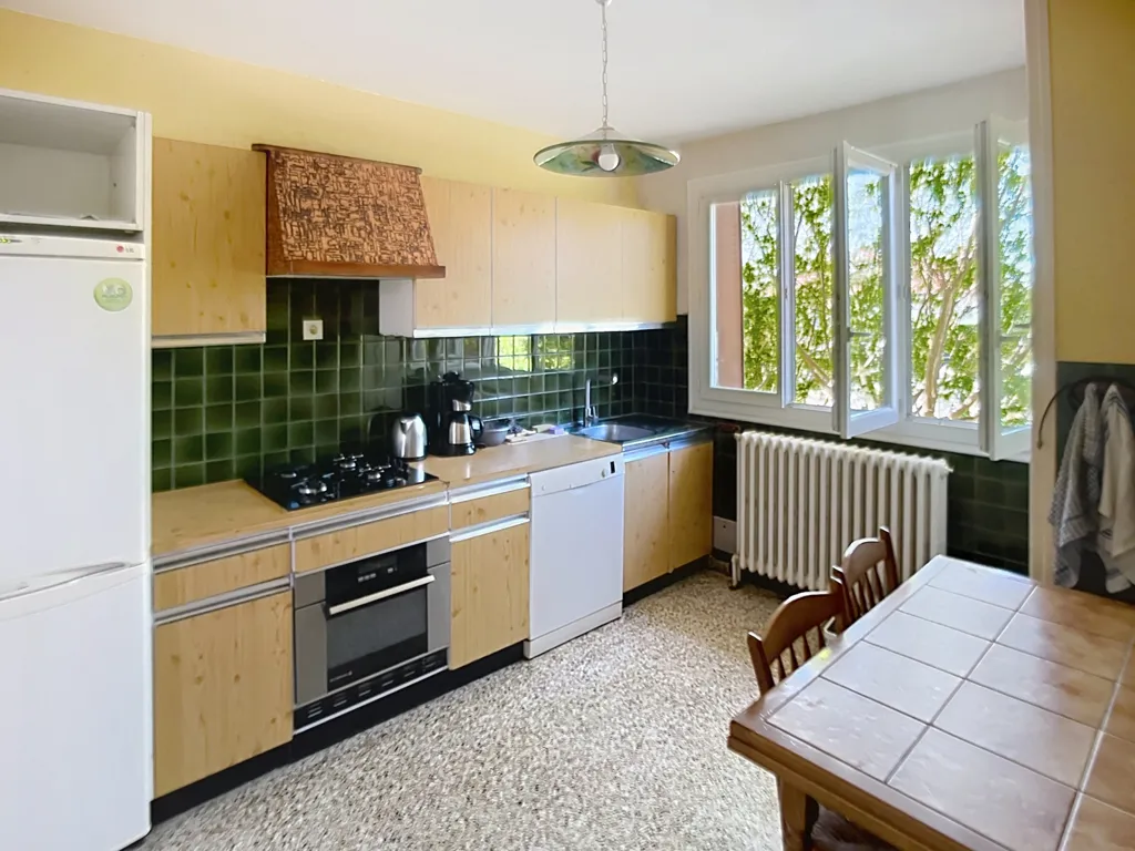 Kitchen - House with Garden in Chavanoz