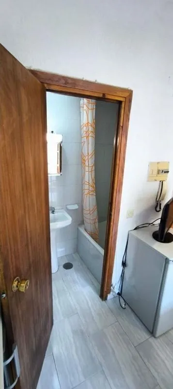 Vannitoad - Studio with Terrace in City Centre