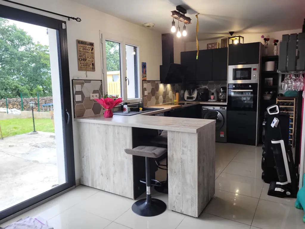 Cucina - Contemporary House with Pool in Puydaniel
