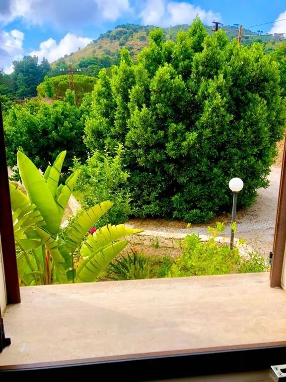 Aed - Agriturismo with Pool in Cefalù