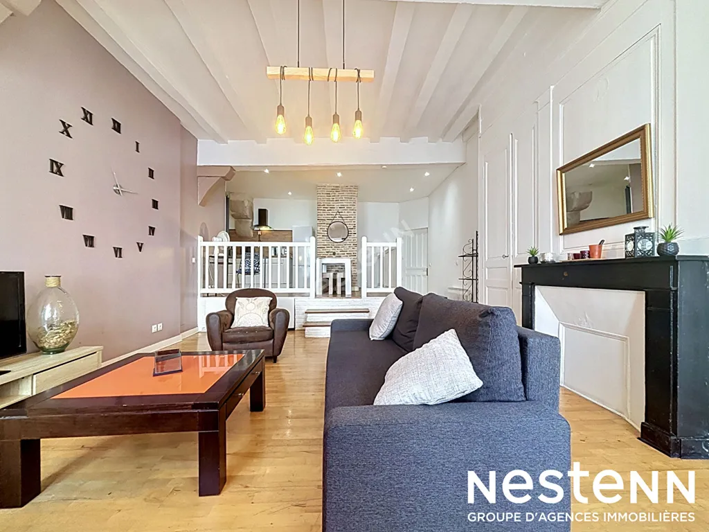 Living Room - Furnished Studio in Central Tours