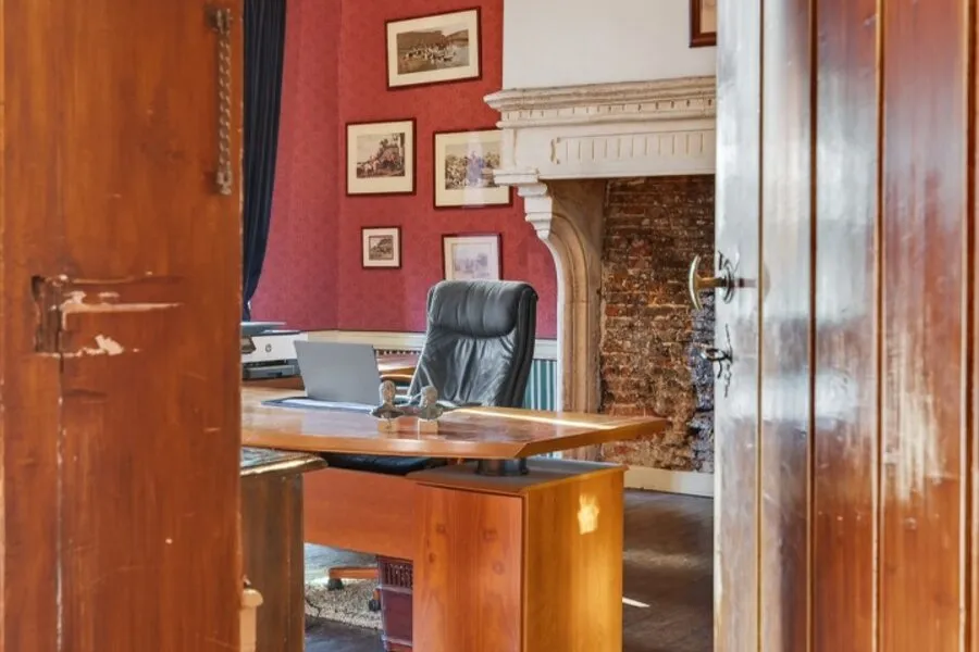 Kabinet - Charming Castle House with Pool near Hasselt