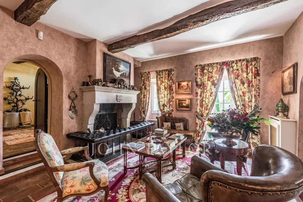 Séjour - Bastide Luxueuse avec Piscine à Grasse