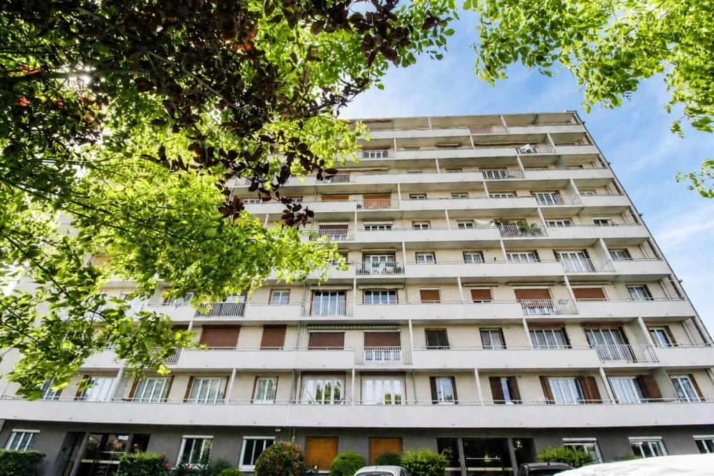 Extérieur - Appartement avec Balcon et Vue Panoramique à Cachan