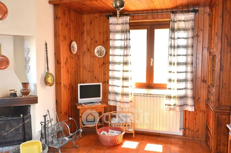 Elutuba - Three-Bedroom Apartment with Balconies in Ovindoli