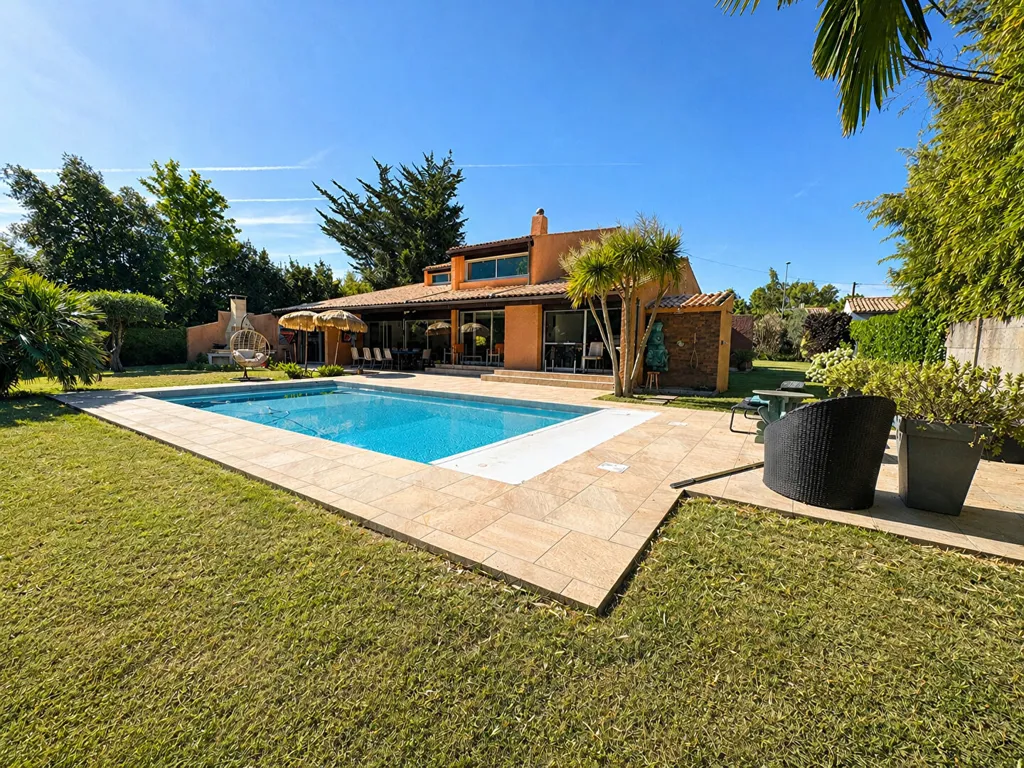 Piscine - Maison d'Architecte avec Piscine aux Portes de La Rochelle