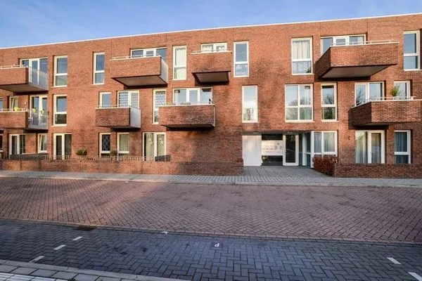 Extérieur - Light Modern Apartment with Lift in Huizen