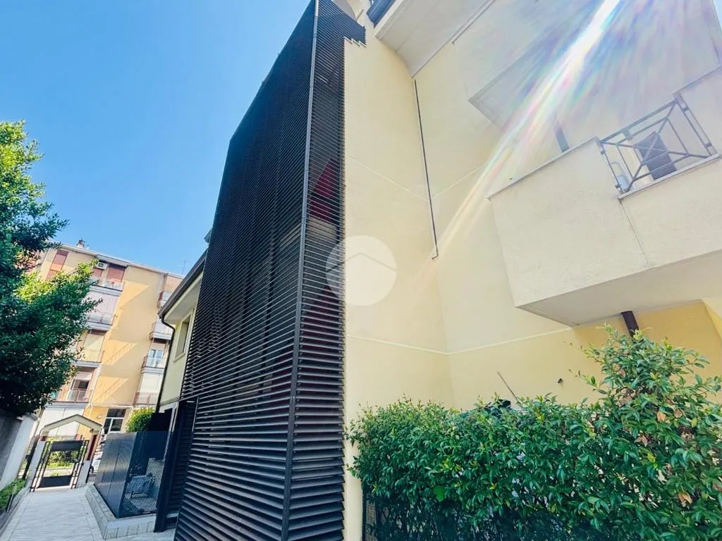 Extérieur - Three-Bedroom Apartment with Terraces in Monza