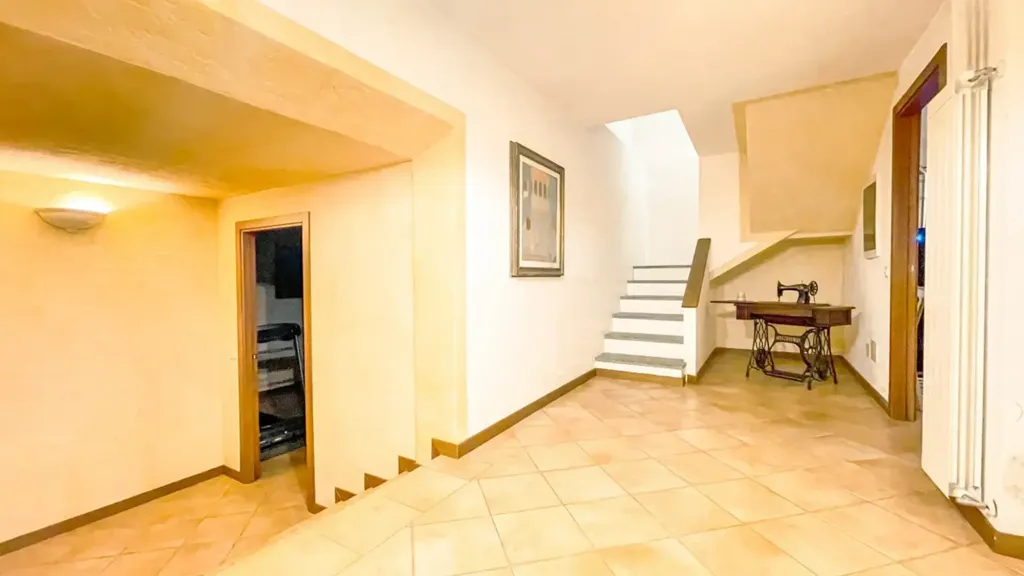 Entrée - Luxury Villa with Pool in Brovello-Carpugnino